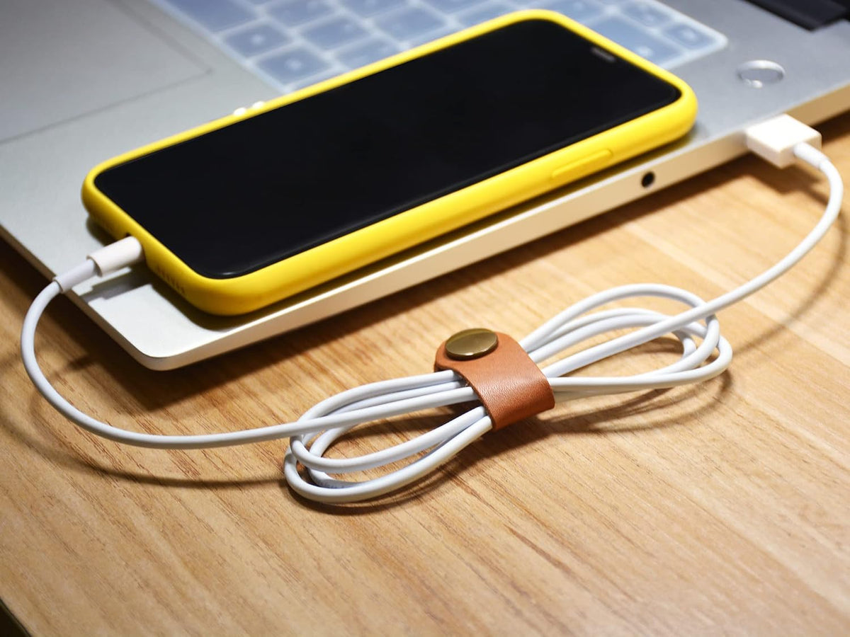 CAILLU Leather Cord Organizer,Cable Ties for Earbuds,Cord Keeper for Travel