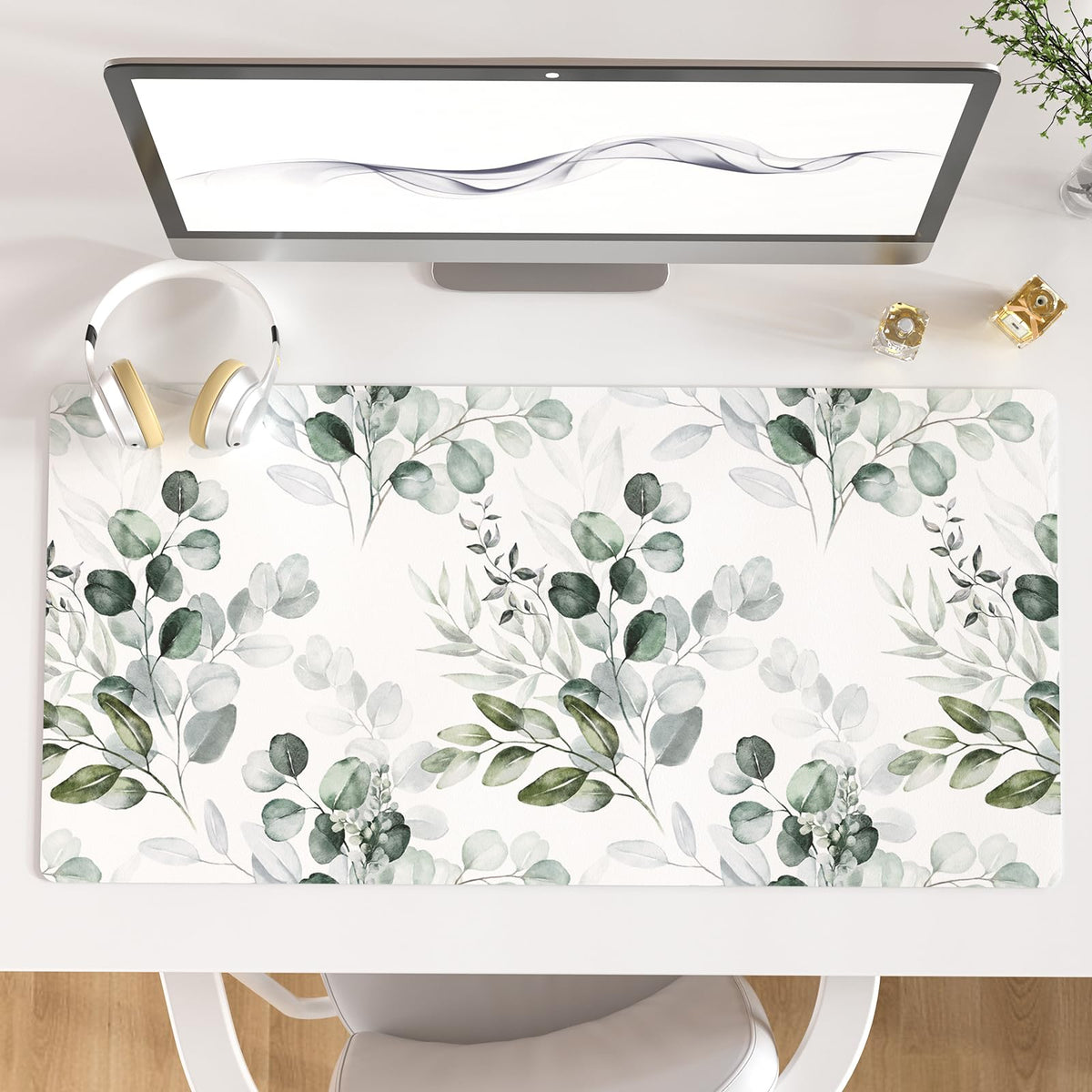 Faux Leather Large Mouse Pad, Office Desk Mat, 31.5"x15.7", Pink Floral